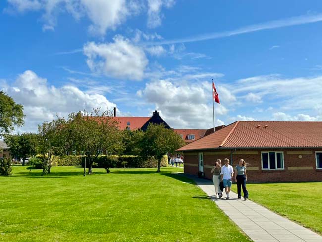 kontakt højer design efterskole